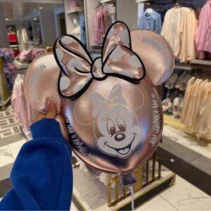 Disney metallic  Minnie Balloon Loungefly Bag WDW 2026